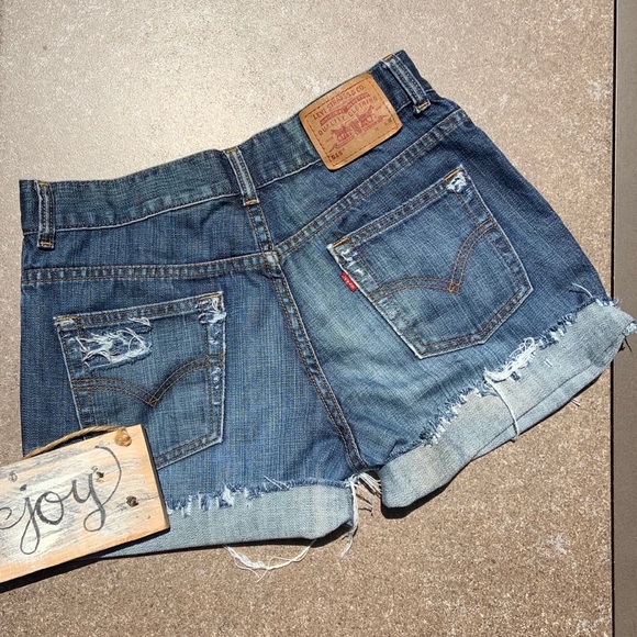 Levi's Pants - 🎈NEW LISTING! Vintage Levi's 515 Jean Shorts Sz 8